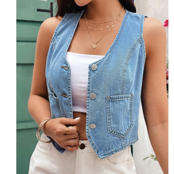 Light Wash Button up Denim Jean Crop Vest - Picture 2 of 12